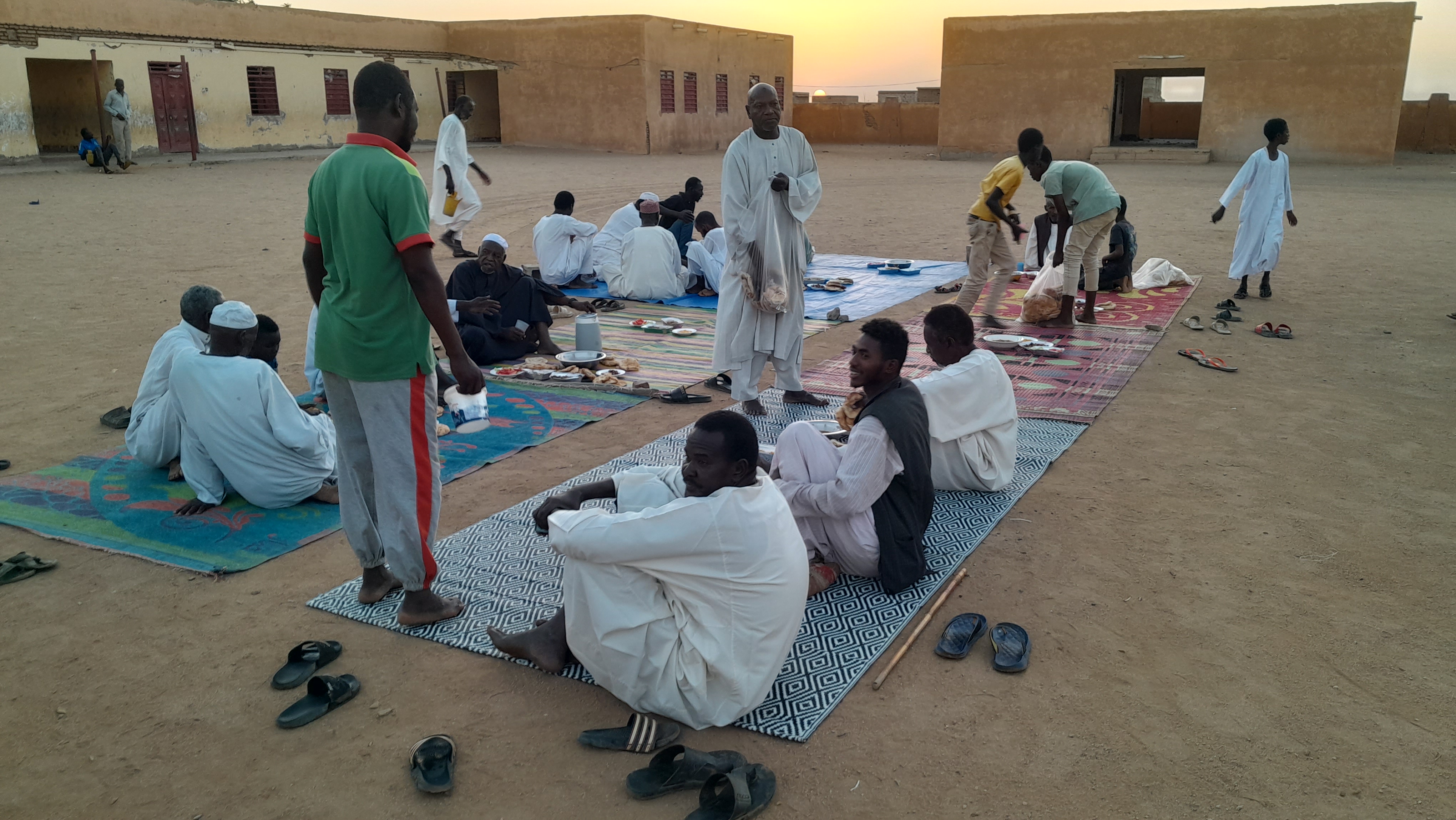 Past Sudan Drive image 5