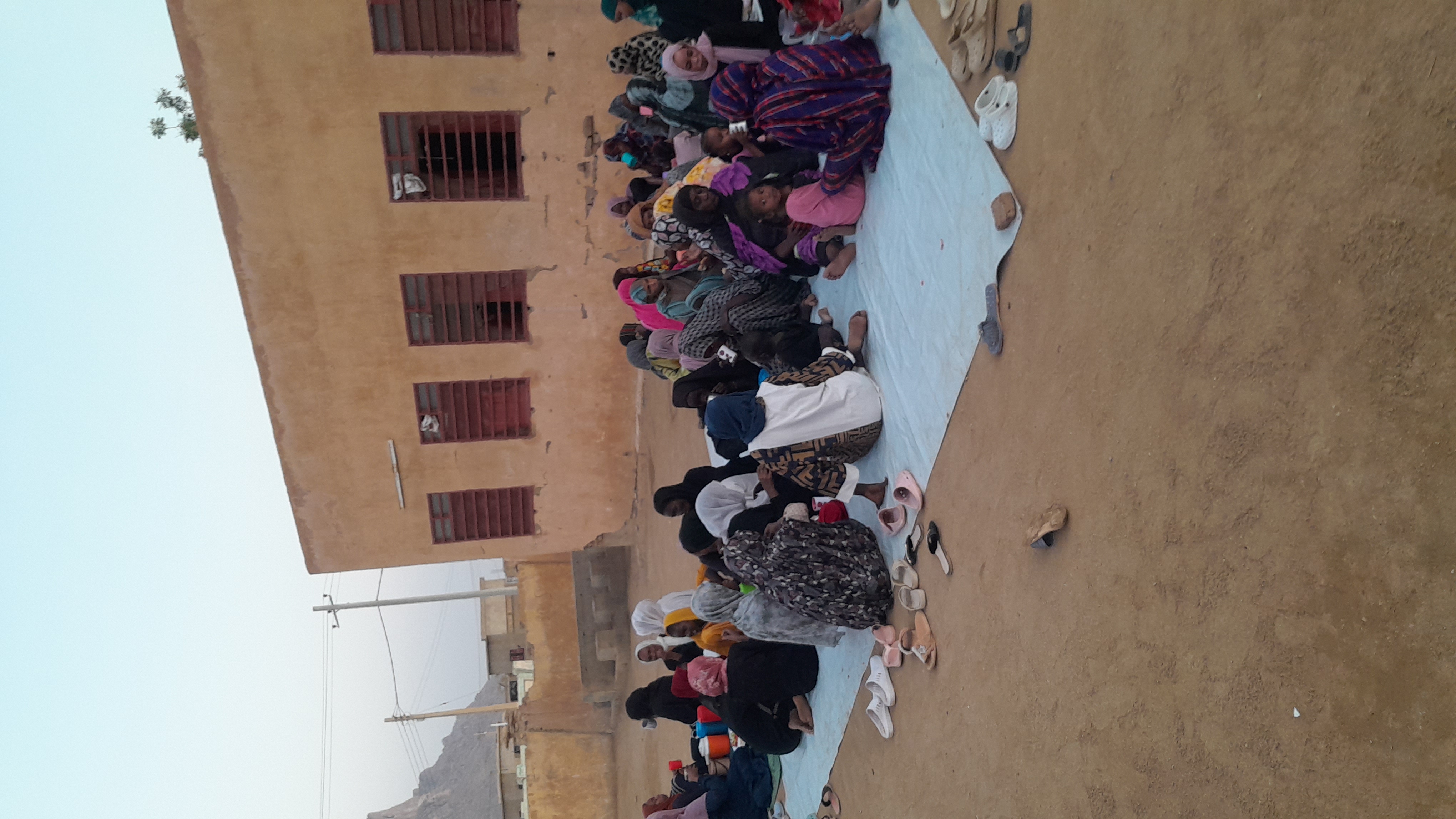 Past Sudan Drive image 6